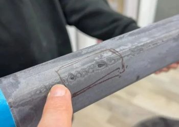 Carbon Fiber vs. Aluminum Mountain Bikes: Which One Truly Suits You?
