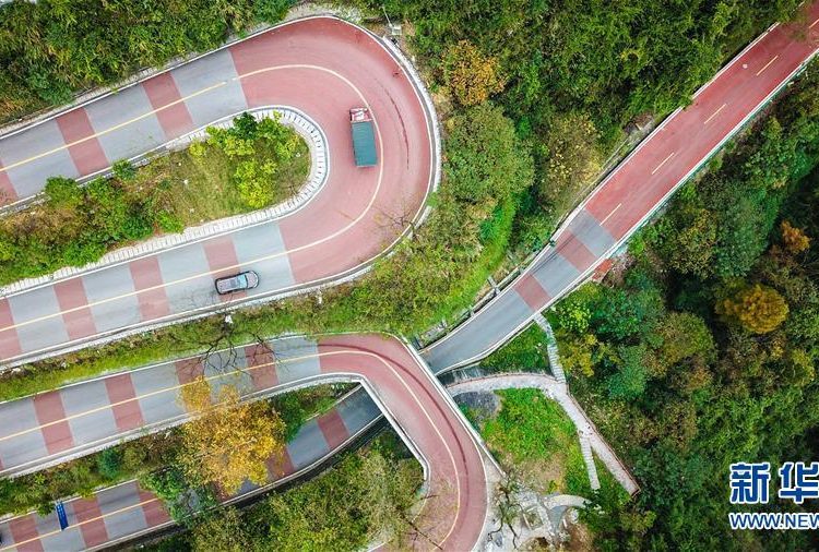 14 Epic Bike Routes Around the World That Will Ignite Your Wanderlust