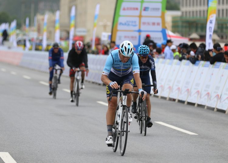 Speed Wobbles Got You Shaking? Here’s How to Keep Your Cool (and Control)