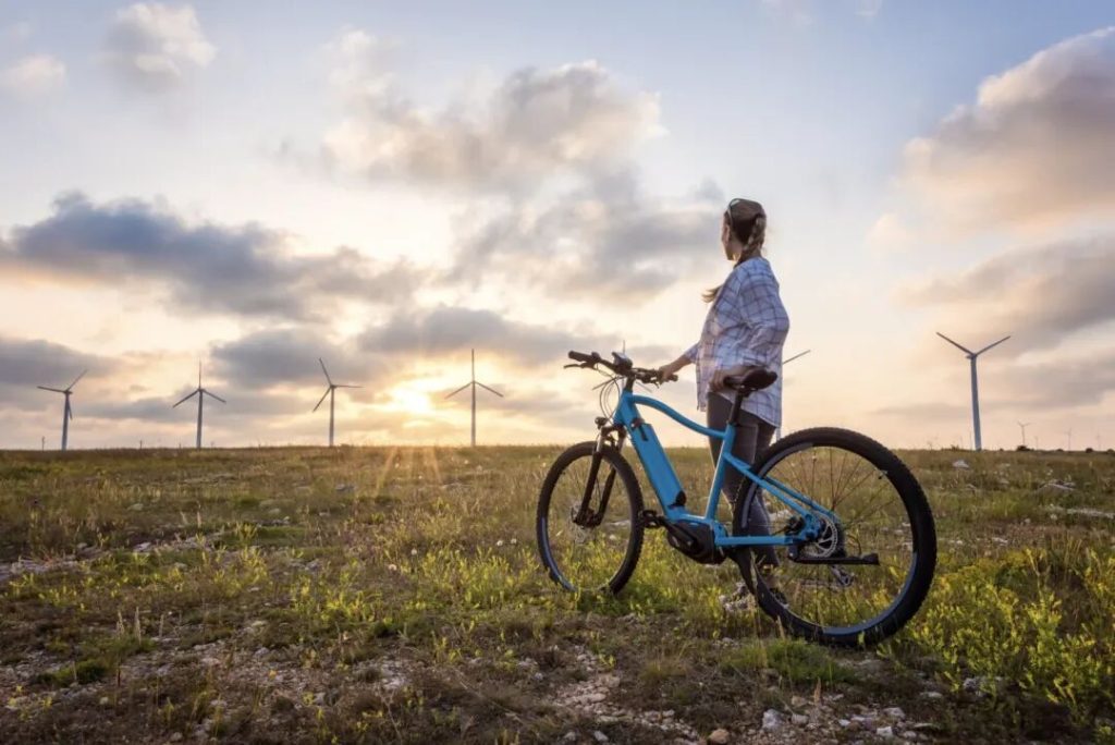 Global 10 “Bizarre” Bicycle Traffic Laws