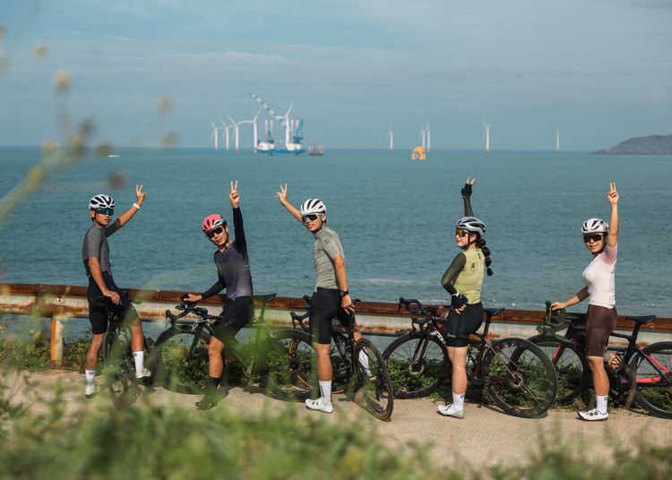 RIDE WITH SCENERY｜Whispers on the Wind: A Chill Ride Through Pingtan’s Coastal Dreamland