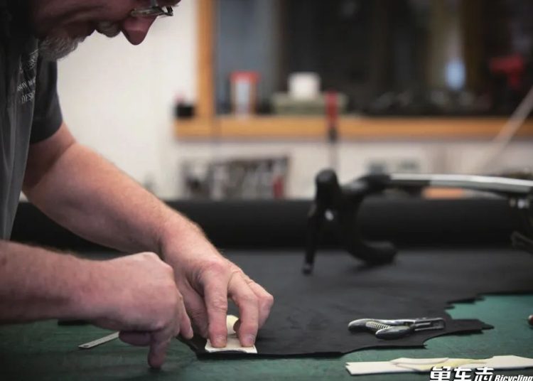 This $77,000 Road Bike Is Absolute Engineering Insanity — And Yes, It’s an Aston Martin