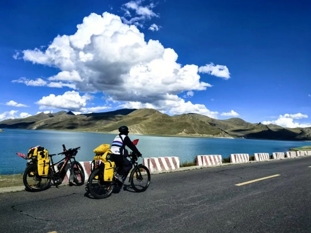 Age Is Just a Number: Meet the 5 E-Bikers Who Conquered Tibet’s “Sky Road”