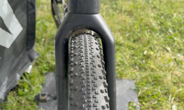 The Hidden Risk of Mounting MTB Tires on Gravel Bikes