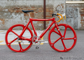 The £25,000 Colnago C35 Ferrari: A Fusion of High-Performance Engineering and Art