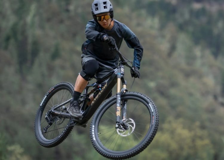 Bosch vs. DJI: A Head-to-Head Look at Two Leading E-Bike Drive Systems