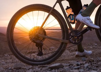 Shimano GRX Goes Wireless: Introducing the 1×12-Speed Di2 Gravel Groupset