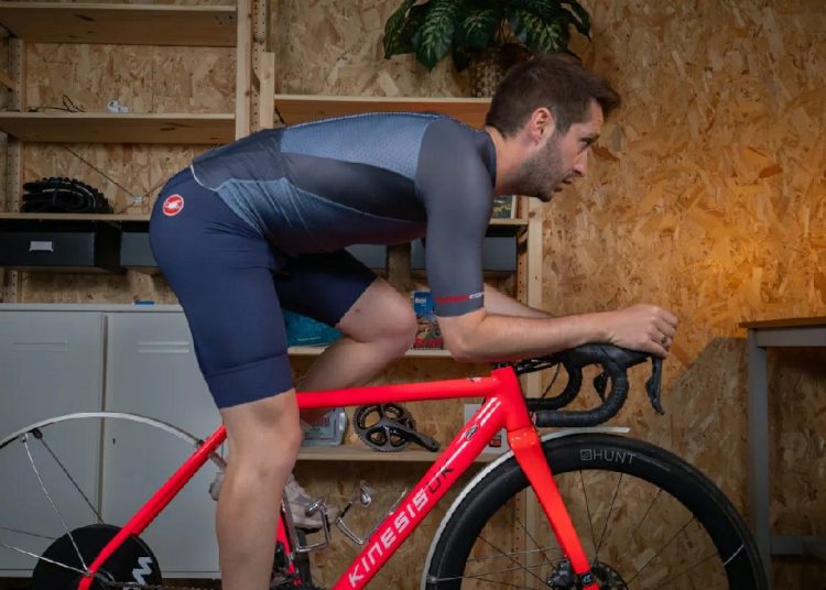 How to Set Up Your Road Bike Fit: A Beginner’s DIY Guide